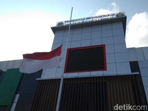 Apa Arti Pengibaran Bendera Setengah Tiang Hari Ini 30 September 2024?