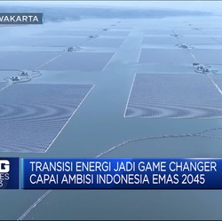 PLTS Apung Cirata: Rajut Asa Capai Mimpi Indonesia Emas 2045