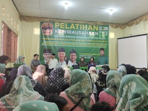 Relawan Sandi Uno For Ganjar Gelar Pelatihan untuk Warga Sukabumi
