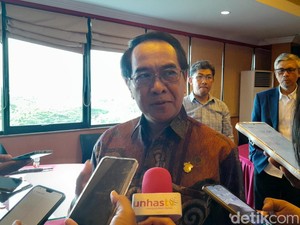Rektor Unhas Tegaskan Tak Ada Kenaikan UKT Usai Diprotes Mahasiswa