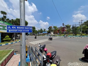 Awas! Tiga Jalan di Jombang Ditutup Saat Malam Tahun Baru