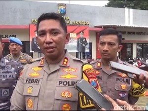 Polisi Amankan Sebuah Perahu dalam Kasus Ledakan Mortir di Bangkalan