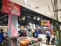 Diskon Gede! Jelang Malam Tahun Baru, Transmart Diserbu