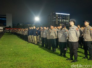 Ribuan Polisi Jaga Malam Tahun Baru di Jatim dari Ancaman Tawuran-Terorisme