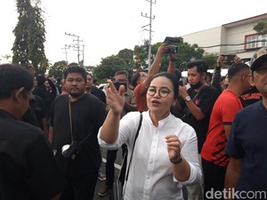 Jenguk Korban Penganiayaan Oknum TNI, Ketua TPD Jateng: Harus Dituntaskan!