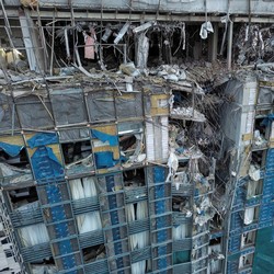 Israel Minggir, Rusia Bombardir Ukraina dengan Rudal & Drone