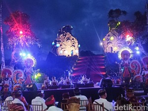 Festival Bugbug Menyapa Digelar Pertama Kali, Ditutup Pesta Kembang Api