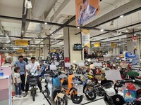 Cuma Hari Ini di Transmart! Sepeda Listrik Diskon Rp 1 Juta Lebih