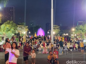 Taman Surya Surabaya Dibuka hingga Pukul 00.00 Saat Malam Pergantian Tahun