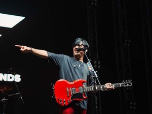 Momen Lawas Andre Taulany-Ndhank Surahman Bawakan Mungkinkah Bareng Stinky