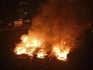 Bangunan Terbakar Usai Gempa M 7,5 di Ishikawa Jepang