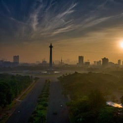 Selamat Datang 2024, Hidup Tak Akan Lebih Mudah