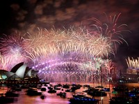 Potret Kembang Api Sambut 2024, dari RI ke China-Australia