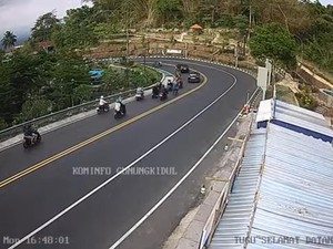 Lalin Wonosari Gunungkidul Lancar, Jangan Langgar Marka Jalan!
