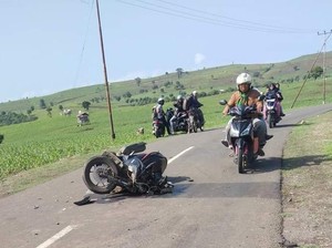 1 Korban Kecelakaan Maut di Dompu Meninggal-1 Anggota Polri Kritis