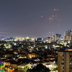 Breaking: Sirene Tel Aviv Bergema, Roket Al-Qassam Bombardir Israel