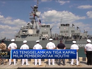 Video: AS Tenggelamkan 3 Kapal Milik Pemberontak Houthi