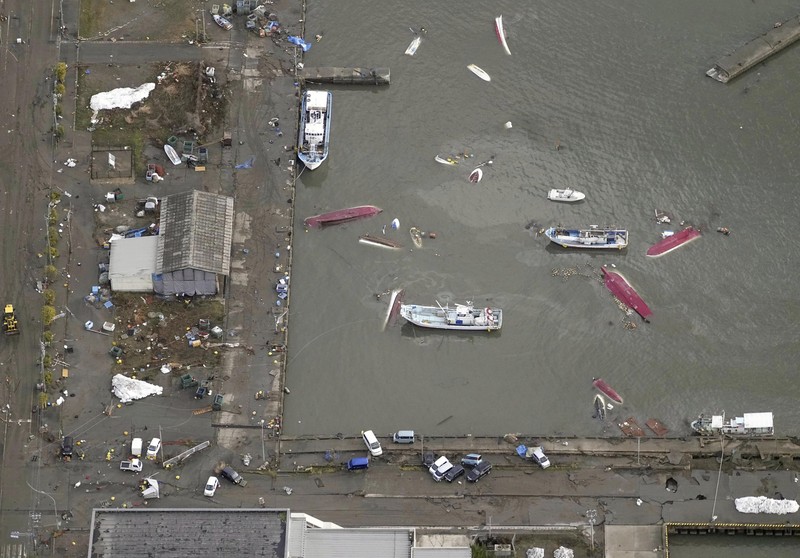 Gempa Jepang (Reuters TV)