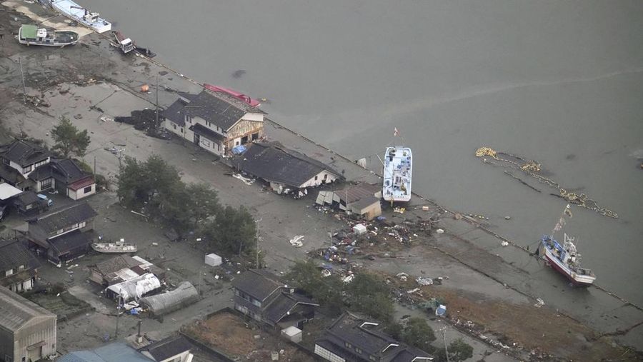 Gempa Jepang (Reuters TV)