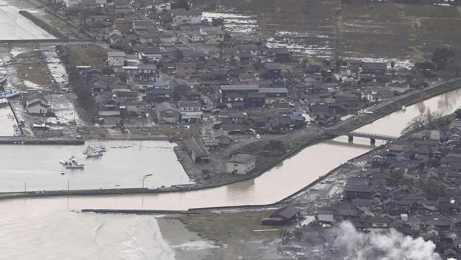 Gempa Jepang (Reuters TV)