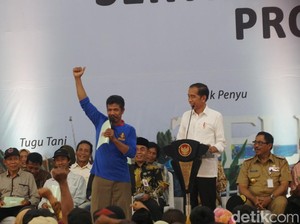 Senangnya Pandri Dapat Sertifikat Tanah dari Jokowi: Menunggu Ratusan Tahun