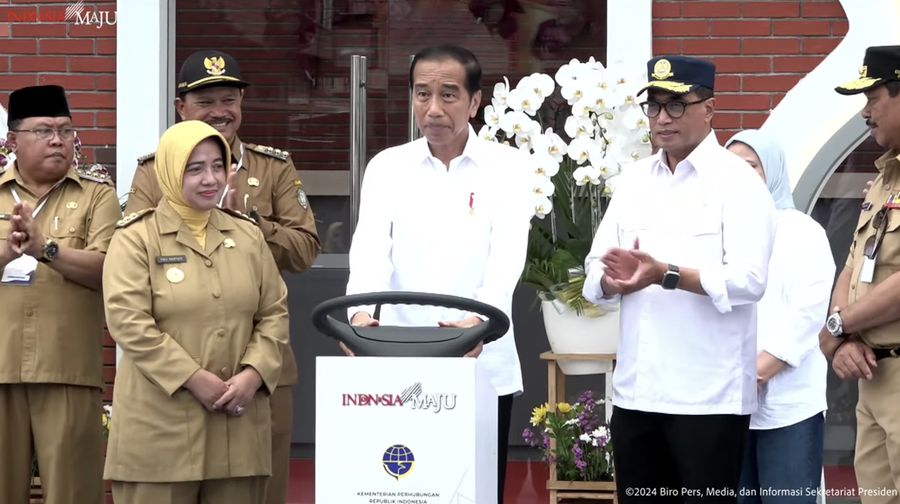 Presiden Jokowi Resmikan Terminal Purworejo, Mendolo, Purboyo dan Patria, Purworejo, 2 Jan 2024. (Tangkapan Layar Youtube)