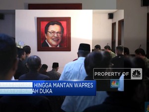 Pejabat Negara Hingga Mantan Wapres Melayat ke Rumah Duka Rizal Ramli