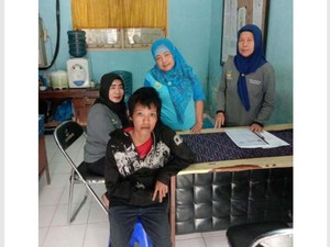 Erna Sari ODGJ yang Resahkan Warga Palembang Diserahkan ke Panti Sosial