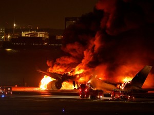Keajaiban Saat Semua Penumpang Japan Airlines Lolos dari Maut
