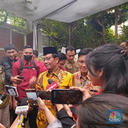 Mahfud MD Kenang Bergurau dengan Rizal Ramli Saat Milad Luhut