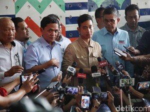Penegasan Gibran soal Bagi-bagi Susu di CFD Usai Diperiksa Bawaslu