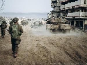 Militer Israel Lempar Granat Kejut ke Jemaah di Masjid Tepi Barat