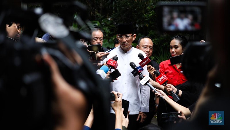 Sejumlah Tokoh Hadir di Rumah Duka Rizal Ramli. (CNBC Indonesia)