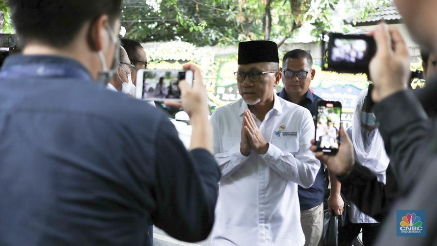 Sejumlah Tokoh Hadir di Rumah Duka Rizal Ramli. (CNBC Indonesia)