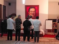 Karangan Bunga Jokowi Hingga Anies Penuhi Rumah Rizal Ramli