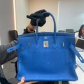 6 Tas Hermes Istri Benny Tjokro Laku Dilelang Rp606 Juta