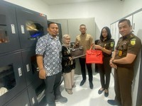 Ini Penampakan Tas Hermes Istri Bentjok yang Dilelang Kejagung