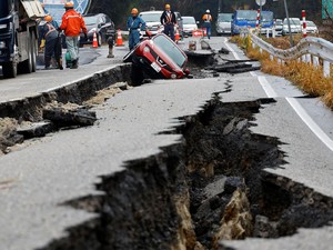 51 Orang Hilang Usai Gempa M 7,5 Guncang Jepang