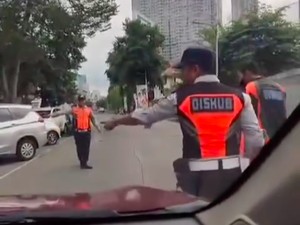 F-NasDem DPRD DKI Akan Panggil Dishub Buntut Petugas Setop Mobil Warga