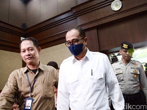Tok! Rafael Alun Divonis 14 Tahun Penjara