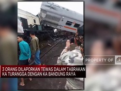 Video: Evakuasi Penumpang Kecelakaan KA Turangga dan Bandung Raya