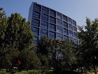Dihajar Kriris Properti, Raksasa Keuangan China Bangkrut!