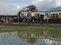 Update Terbaru Tabrakan Kereta Cicalengka, 3 Tewas & 28 Luka-Luka