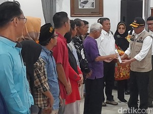 Bantuan Tahap 1 untuk Korban Gempa Sumedang Mulai Disalurkan