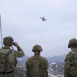 Korea Selatan Mau 'Paksa' Transgender Ikut Wajib Militer