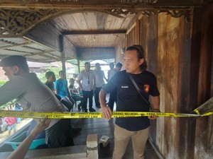 Kronologi Asep Bacok Ayah-Ibu Sendiri hingga Leher Hampir Putus