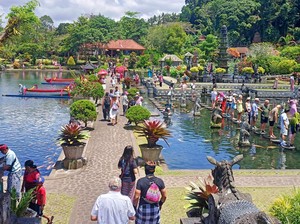 Long Weekend, Lokasi Wisata di Karangasem Ramai Turis