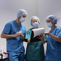 Menkes Blak-Blakan: Hal Ini yang Bikin RI Krisis Dokter Spesialis