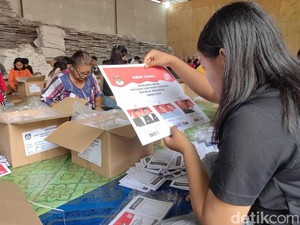 KPU Tator Mulai Sortir-Lipat Surat Suara Pemilu 2024, Libatkan 87 Emak-emak