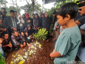 Titip Bunda Jadi Pesan Terakhir Pramugara Korban Tabrakan KA